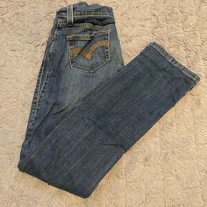 Levi jeans size 3